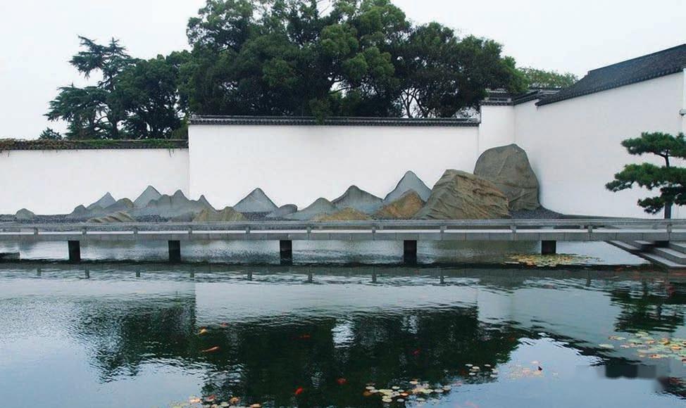 御花園三奇石是哪三種_御花園的石頭_御花園奇石是什么材質(zhì)