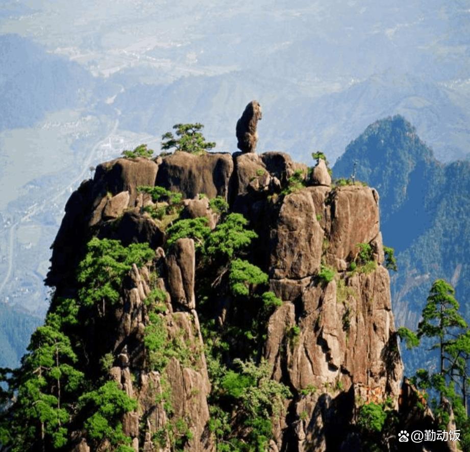 黃山石頭奇石有哪些_黃山奇石有什么石頭_黃山奇石的石頭長(zhǎng)什么樣