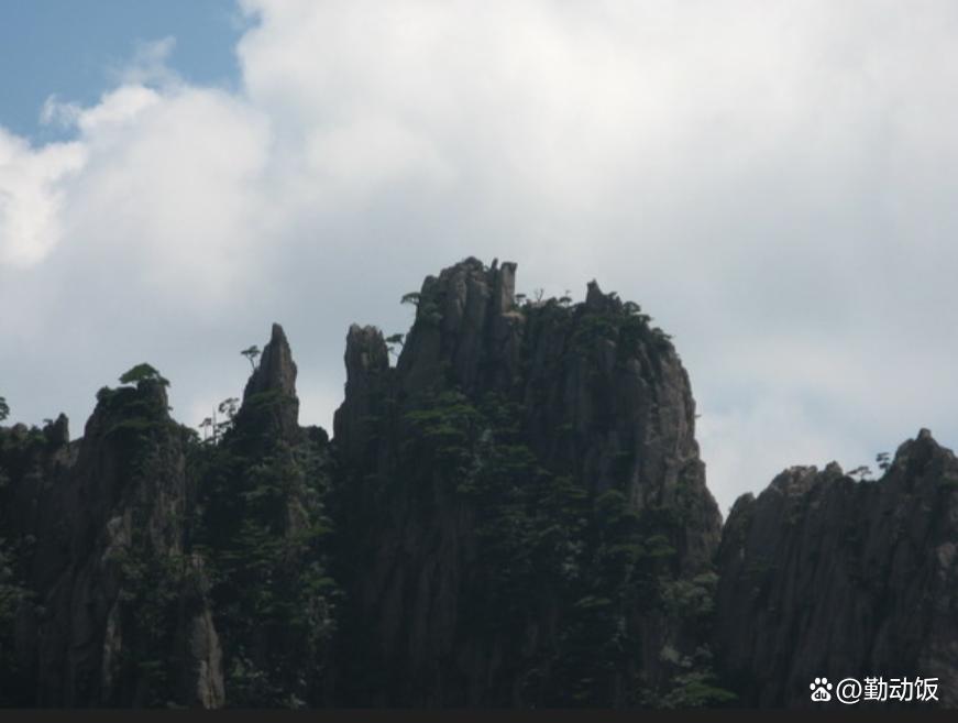 黃山奇石的石頭長(zhǎng)什么樣_黃山奇石有什么石頭_黃山石頭奇石有哪些